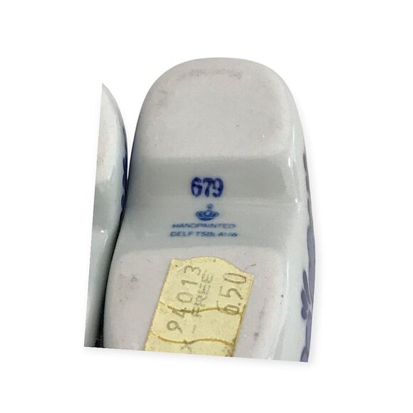 Vintage 90s, A Pair of Delft Miniature Blue Dutch Clog, & a clog key chain. - Picture 16 of 16